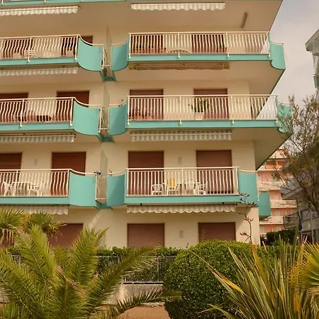 Apartment Smeralda *